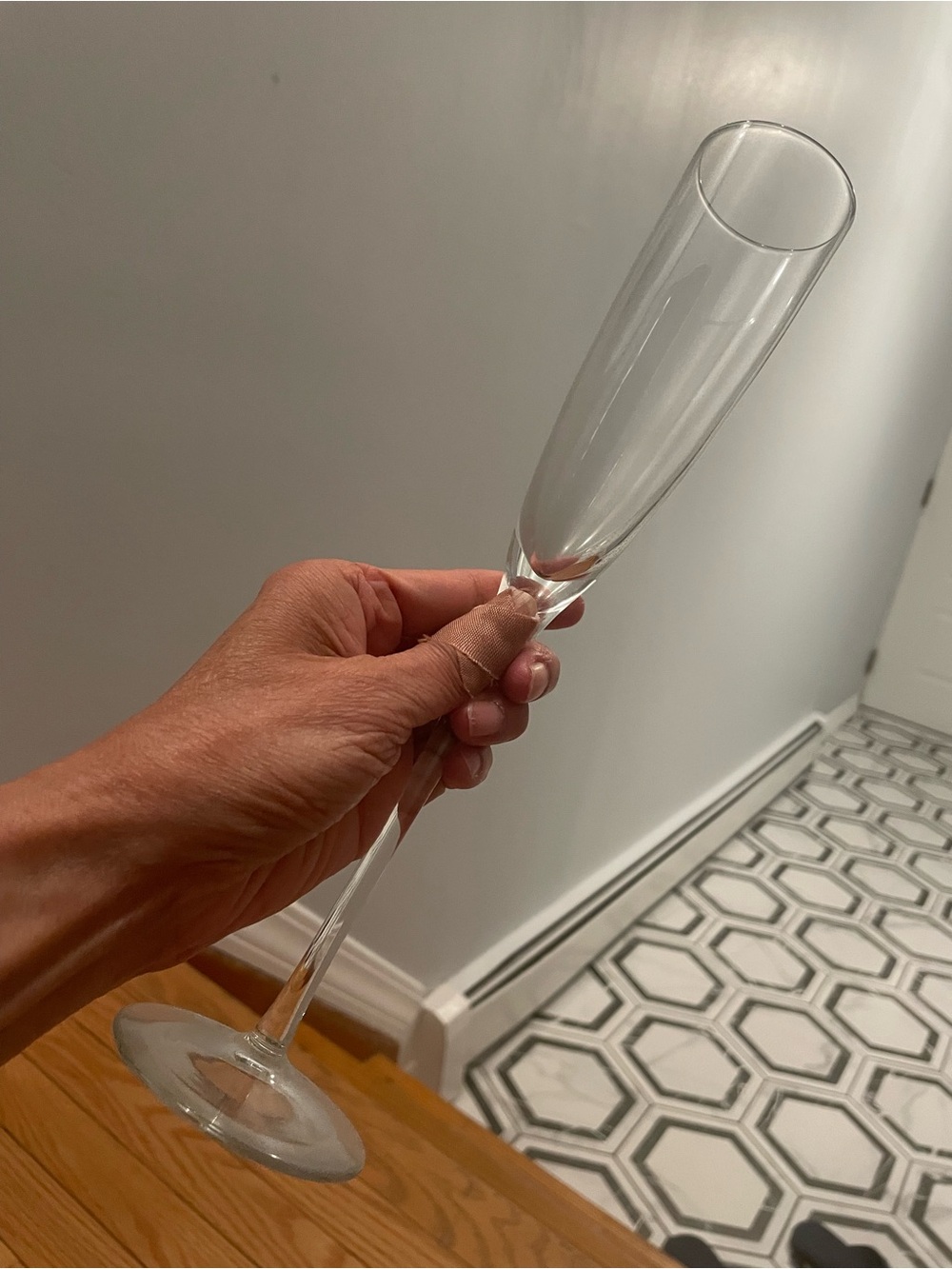 Clear Crystal Champagne Flute - Elegant Stemware, set of 14